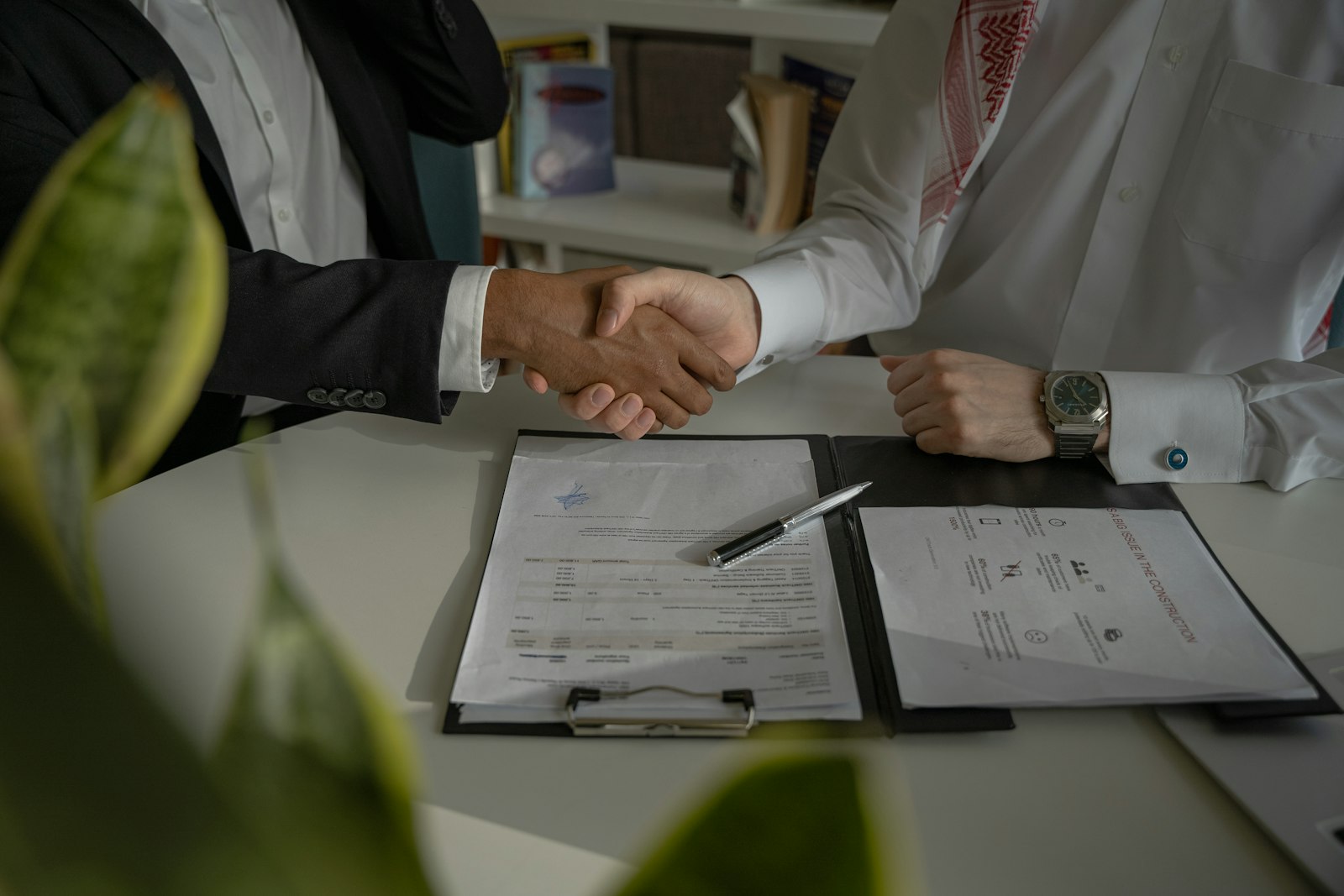 Multiple partners signing a Pennsylvania business document
