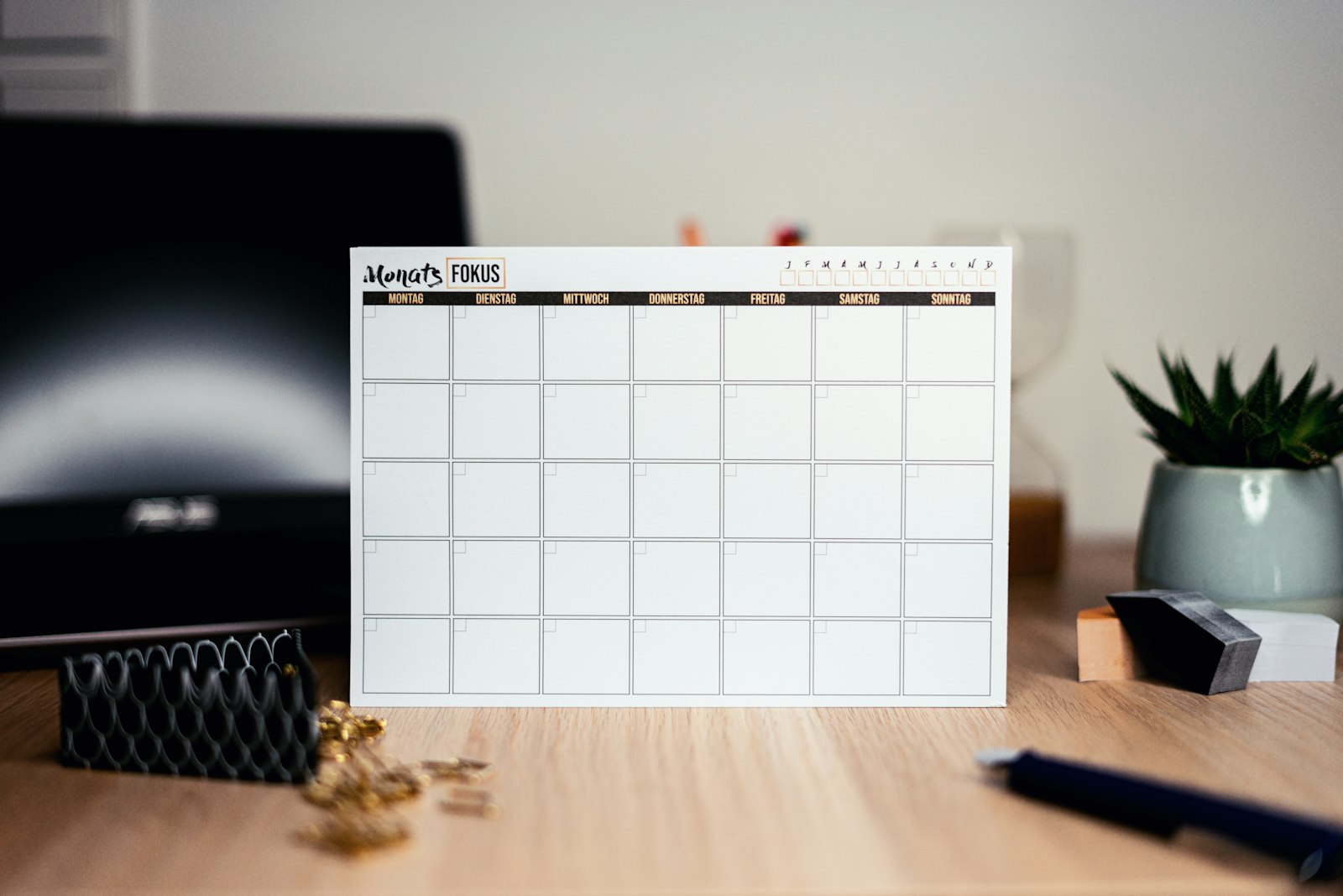 Recording the date and time of a notarial act