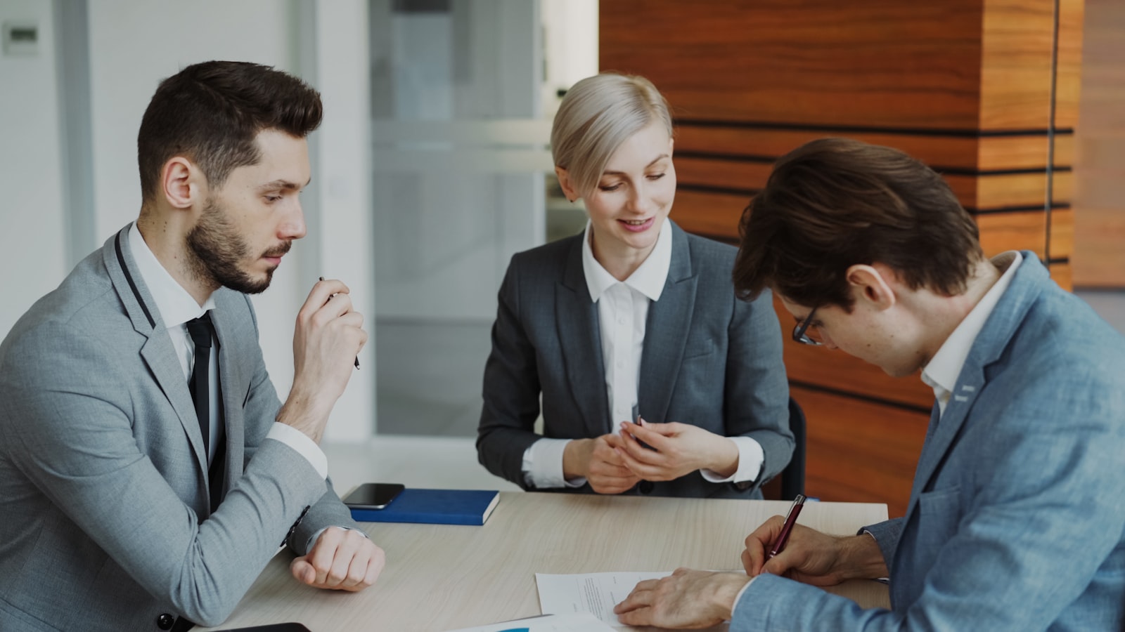Reviewing a Pennsylvania homeowners policy with an agent