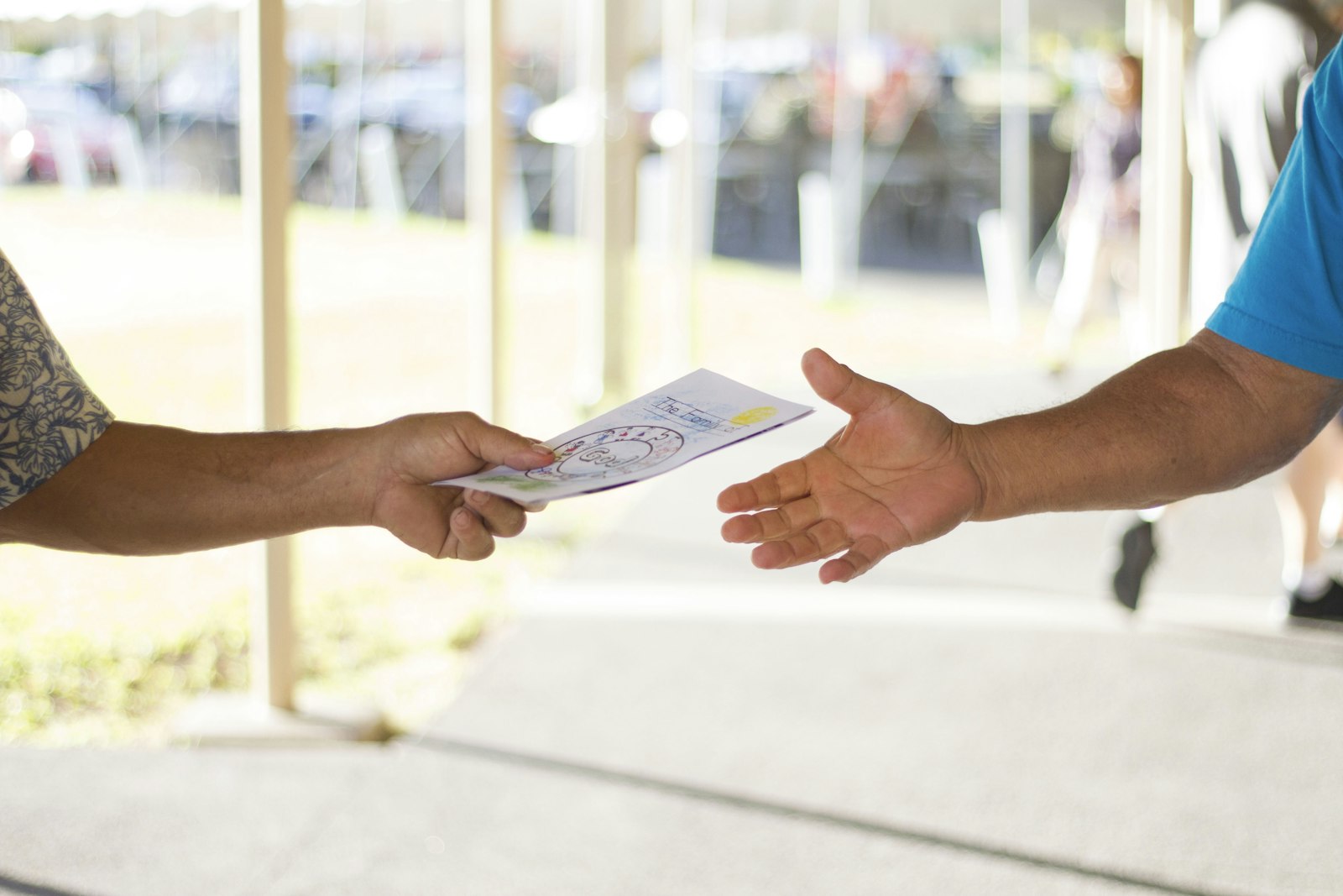 Distributing copies of a completed advance directive