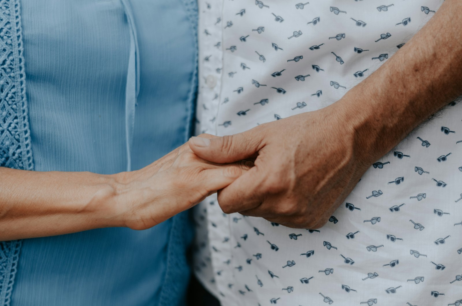 Physical assistance offered to a signer in Pennsylvania