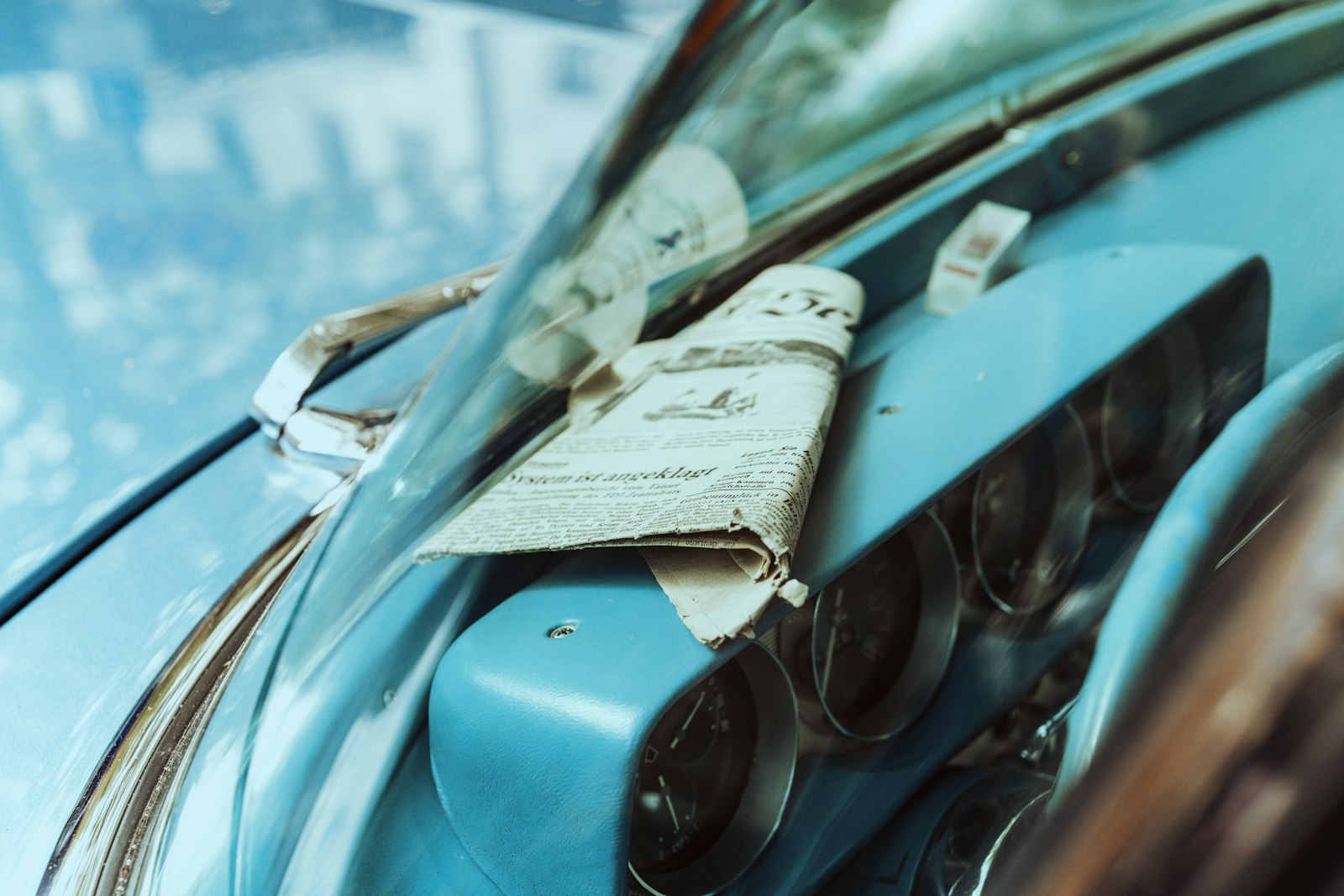 Service records that reveal odometer inconsistencies